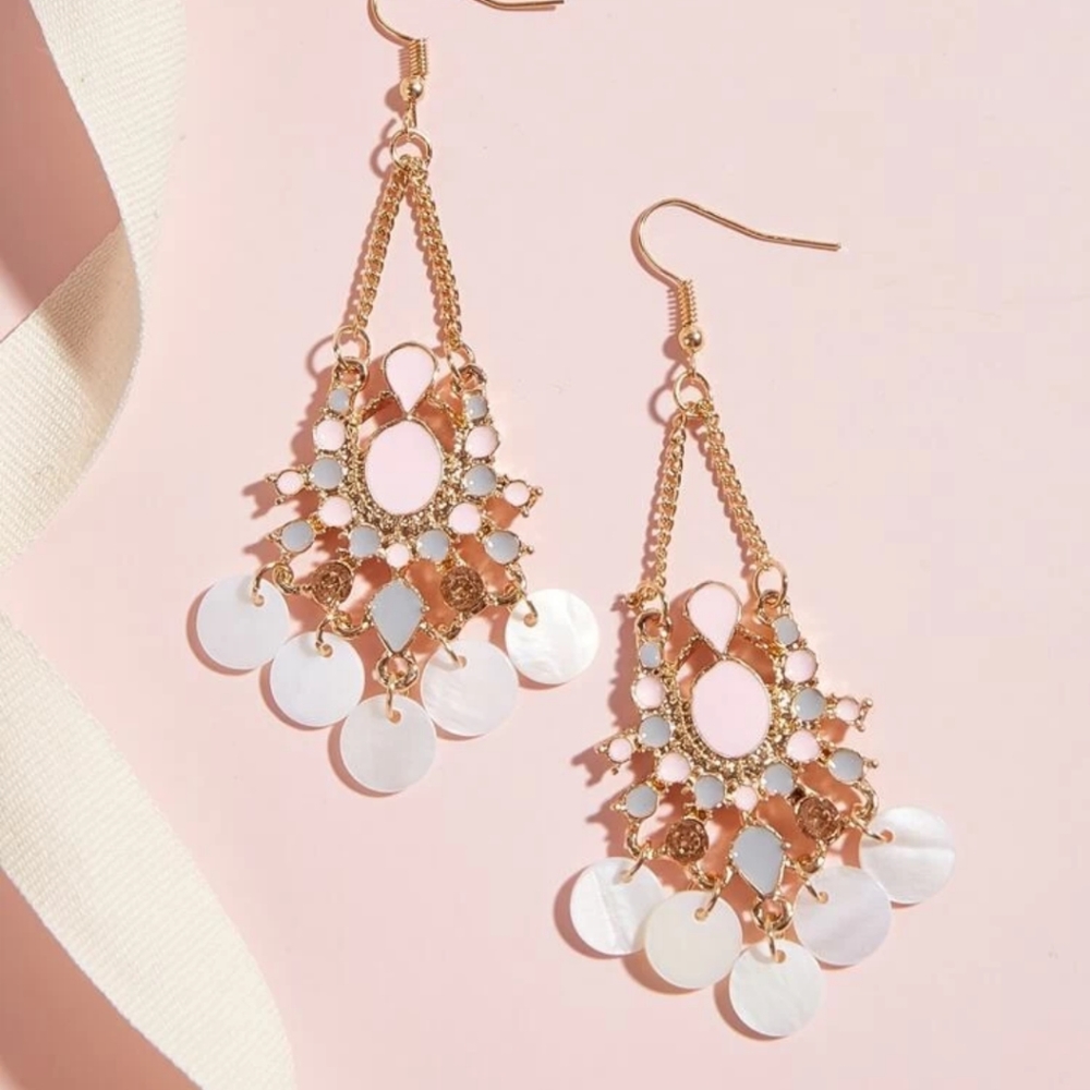 Shell drop earrings